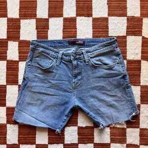 Mavi Premium CutOff Shorts